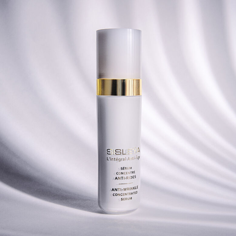Sisleÿa L'Intégral Anti-Age Anti-Wrinkle Concentrated Serum - Ambiance2
