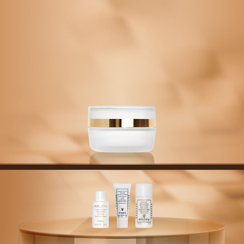 Online Exclusive: Sisleÿa L'intégral Anti-Âge Fresh Gel Cream 15ml Set