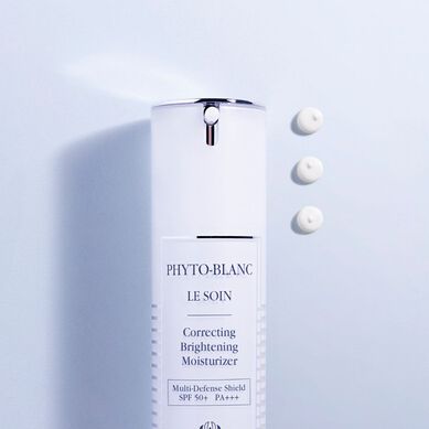 Online Exclusive: Phyto-Blanc Le Soin Correcting Brightening Moisturizer