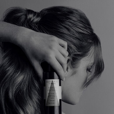 The oversized ponytail look - Texture