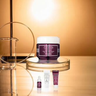 [Online Exclusive] Black Rose Infusion Cream