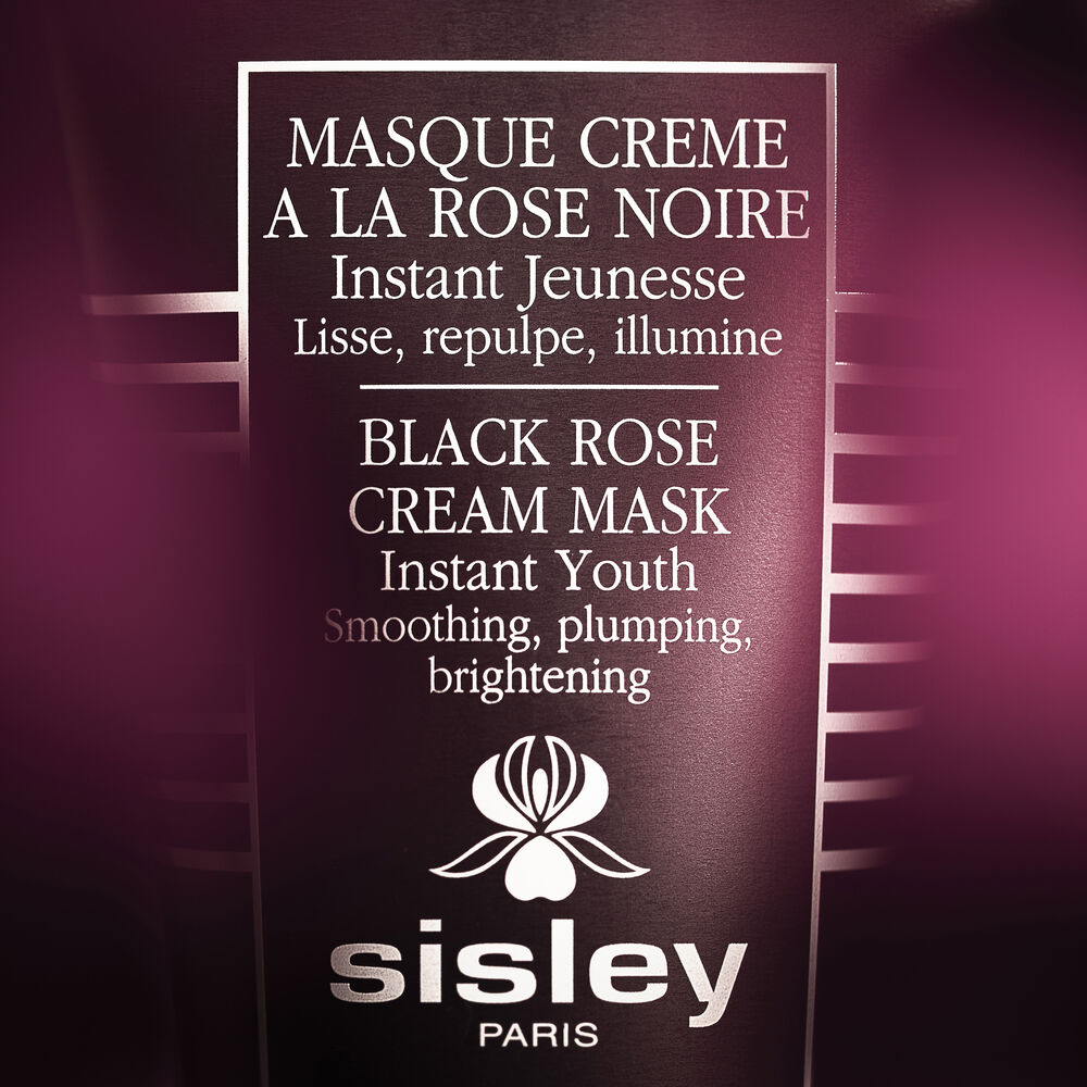 Masque Crème à la Rose Noire - Gros-plan
