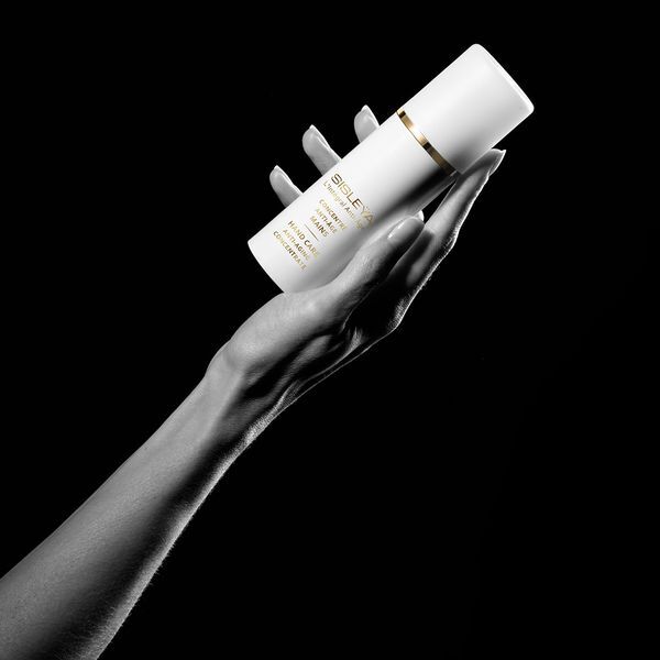 Sisleÿa L'Intégral Anti-Age Hand Care Anti-Aging Cream - Sisley Paris