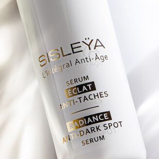 Sisle&yuml;a L'Int&eacute;gral Anti-&Acirc;ge Radiance Anti-Dark Spot Serum