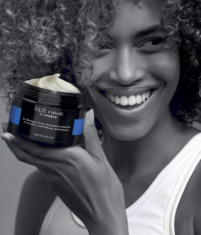 5 minutes, 5 precious oils to transform your hair.