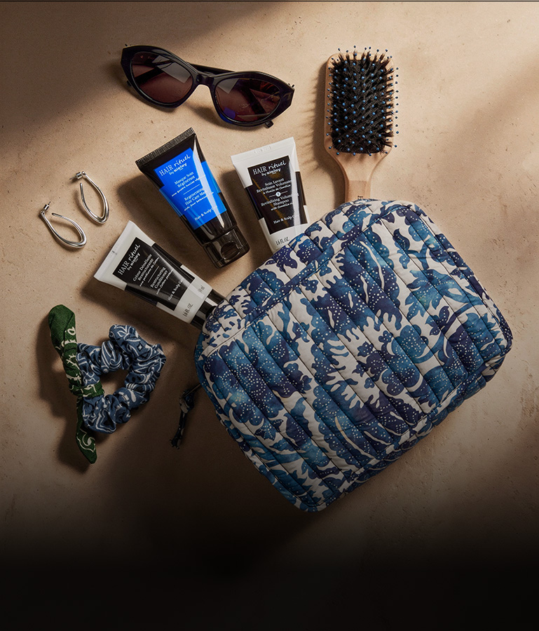 Hair Rituel by Sisley: Cleansing Care und The Brush im Reiseformat in einem Kulturbeutel