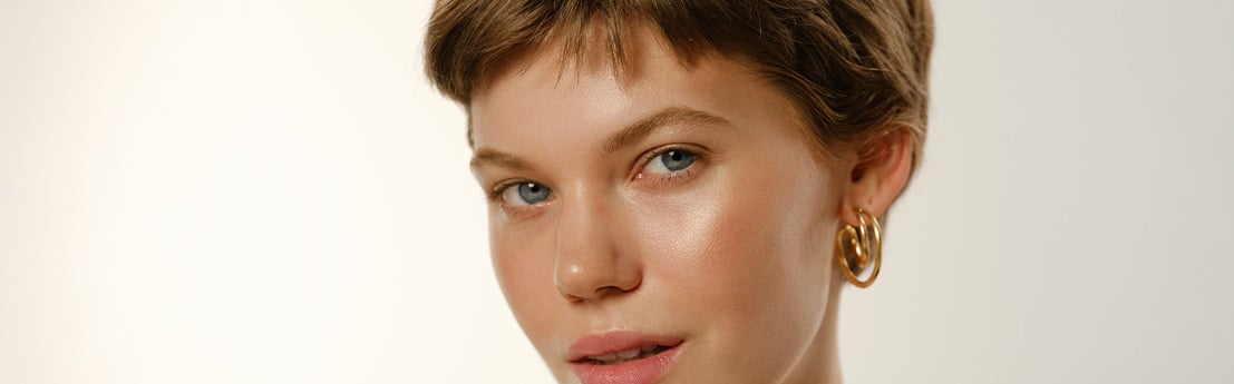 Expert tips for maintaining a fresh complexion in summer  