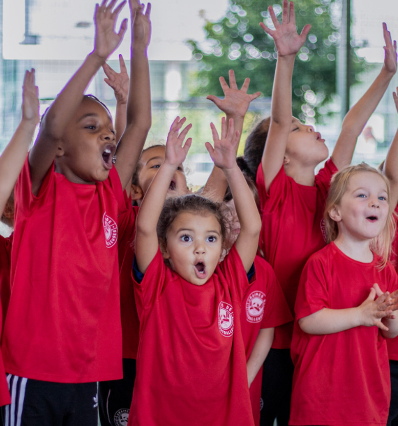 La Fondation Sisley soutient l'associtaion Graines de Footballeuses