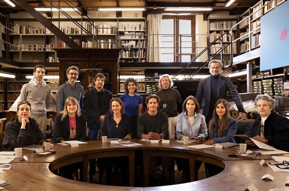 Les membres du jury du prix Sisley Beaux Arts de Paris pour la jeune création