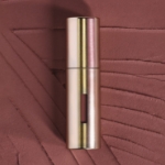 The 2-in-1 for lips and cheeks 