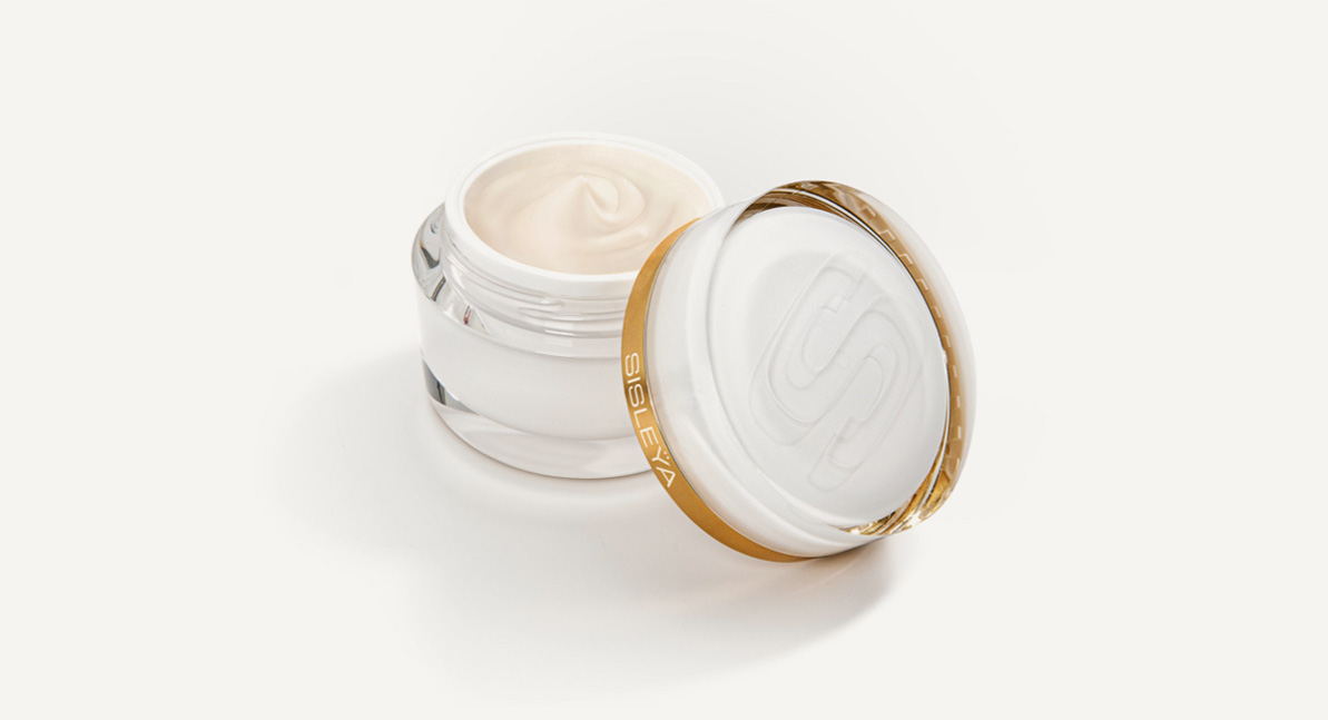 Sisley produces 90% of its products in France