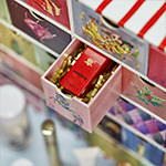 Calendrier de l'avent Luke Edward Hall et Sisley 