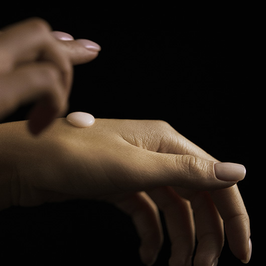 Cosmetic textures: the art of formulation by Sisley